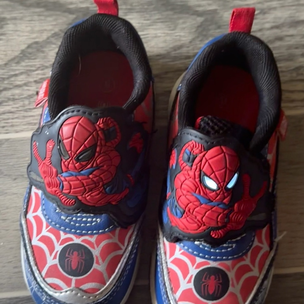 Kids Spider-Man Red & Blue Light-Up Sneakers